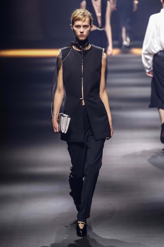 عرض Lanvin من باريس