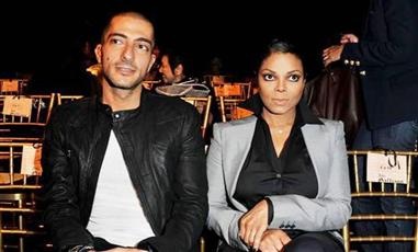 بعدسة لها- اول صورة لجانيت جاكسون بعد خبر إعلان اسلامها... ماذا عن آل كارداشيان وسلمى حايك؟