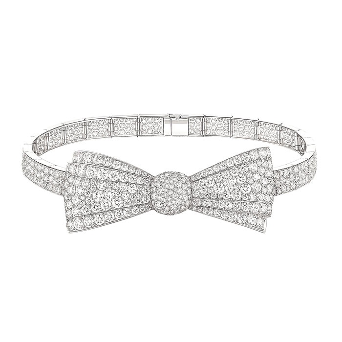 معرض MADEMOISELLE PRIVE في لندن عالم غبريال شانيل الساحر يفتح أبوابه