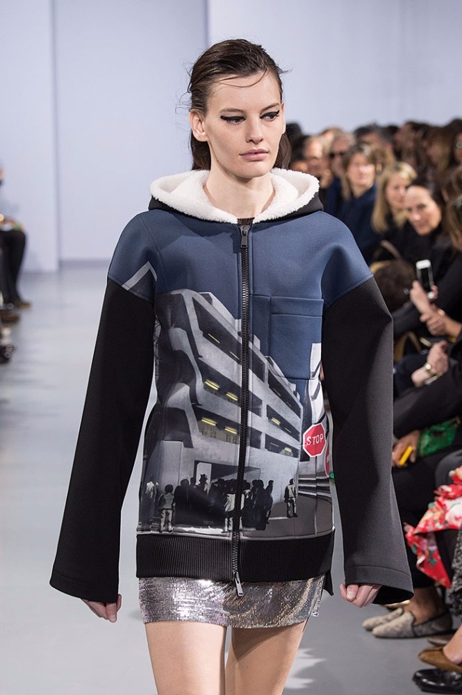 انتبهي أشغال!