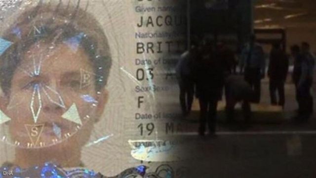 شنقت نفسها في حمام المطار برباط حذائها.. والسبب؟