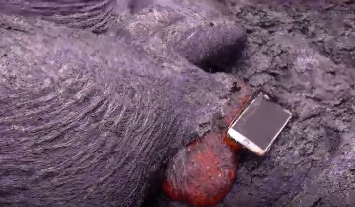 تجربة شيقة.. هل يقاوم آيفون 6s حمم البراكين؟
