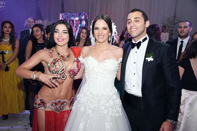 العروسان وألا كوشنير