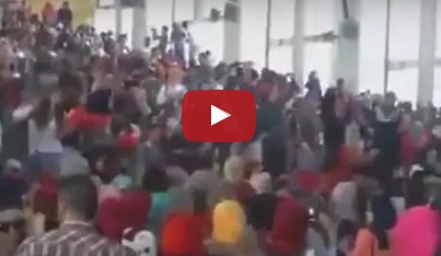 بالفيديو - حفلة رقص جماعي في جامعة مصرية تثير جدلاً