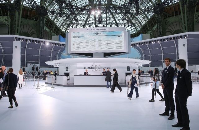 Chanel تسافر الى كوبا