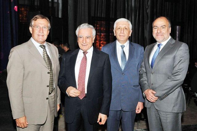 علي عبد اللطيف وبيار يارد وجوزيف جبرا وزهير عماد