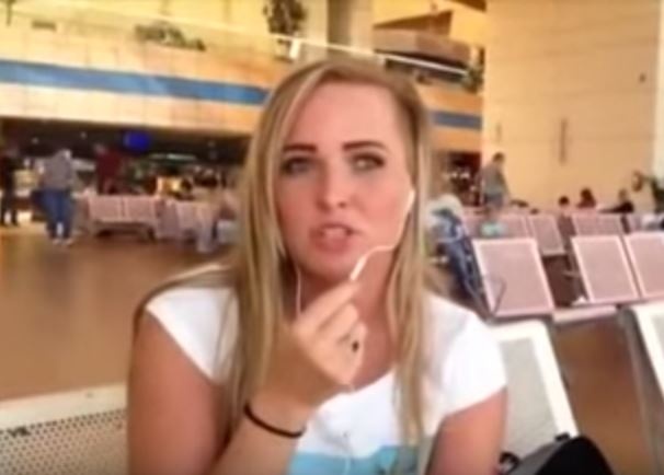 بالفيديو - فتاة تنجو من تحطم الطائرة الروسية.. تعرّفوا على قصتها