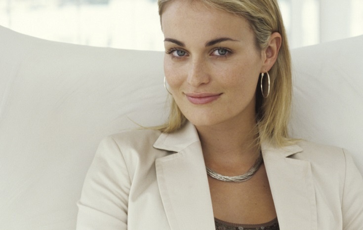 دراسة: المرأة الذكية أقل جاذبية بالنسبة للرجال!