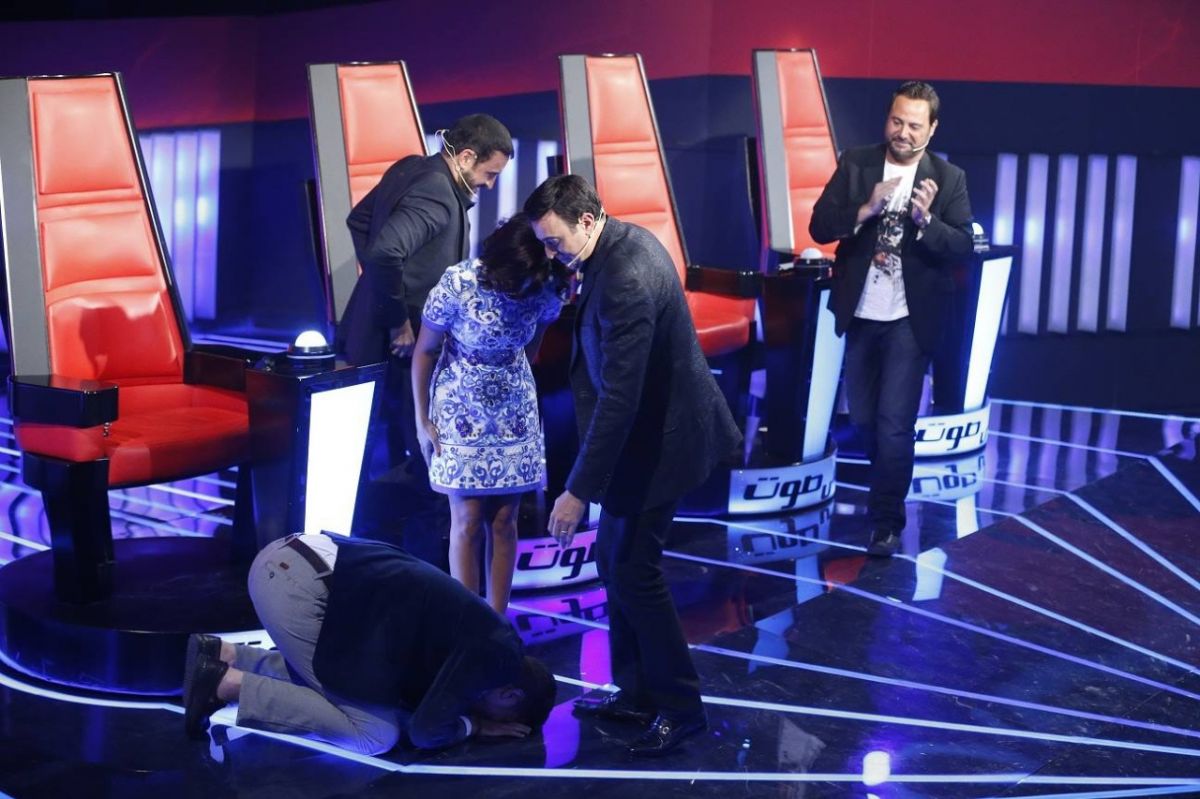 بالفيديو - متسابق يُبكي فريق 