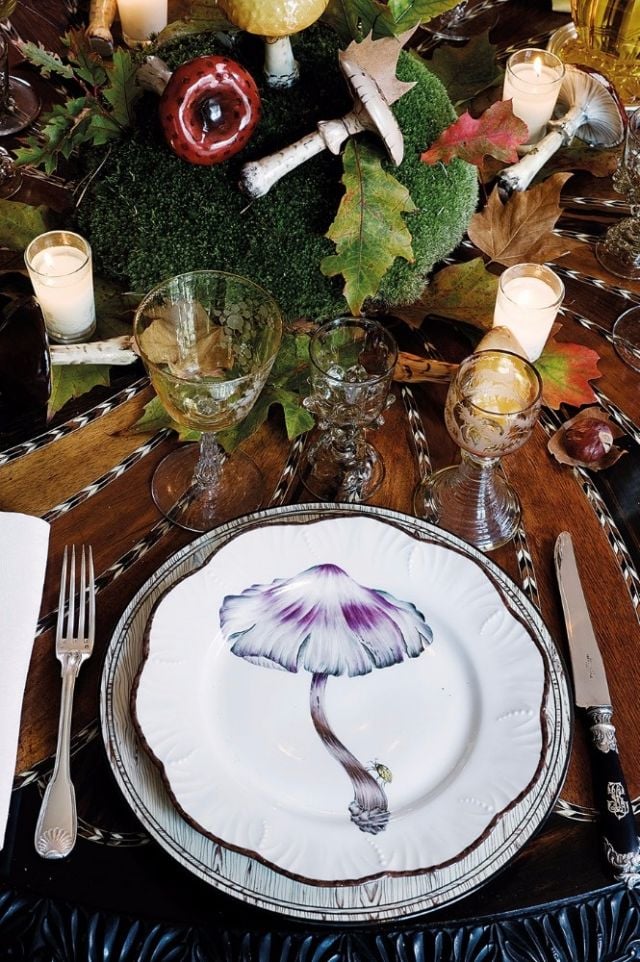 مائدة أنيقة بحلّة خريفية