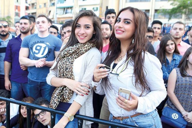 رولا القنطار وسارة سعيد