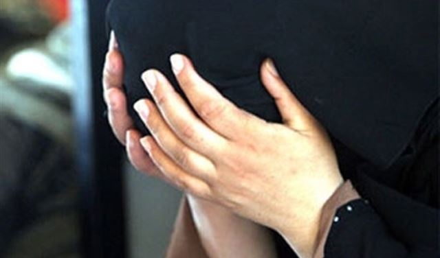 جريمة مجنونة – أم خليجية تقتل طفلها بطلب من زوجها!