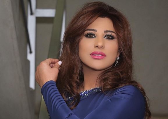 بالصورة – بماذا تحتفل نجوى كرم على 