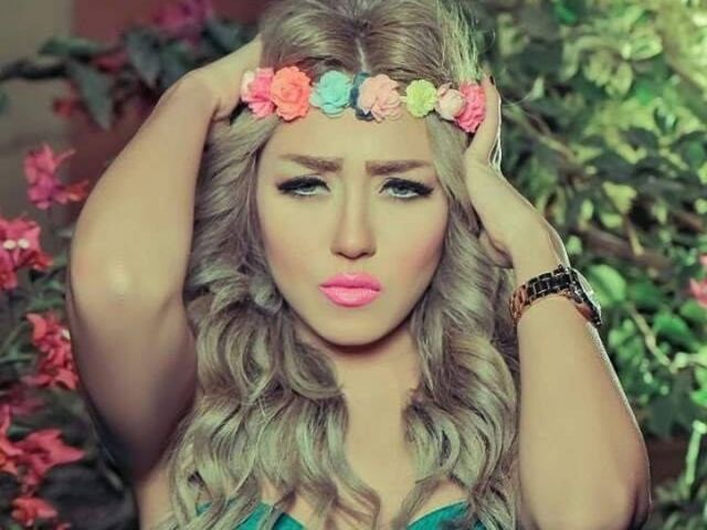 سارة سلامة تحذف صورة جريئة مع رامز جلال.. شاهدوا الصورة