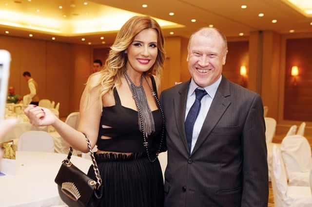 السفير الاسترالي غلين مايلز