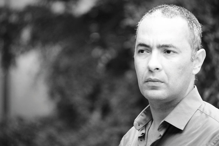 كمال داود في تصفية حساب مع «غريب» كامو