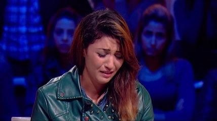 بالفيديو - فتاة تعترف بانحرافها على الهواء وتطلب صفح والدها.. فهل يقبل؟