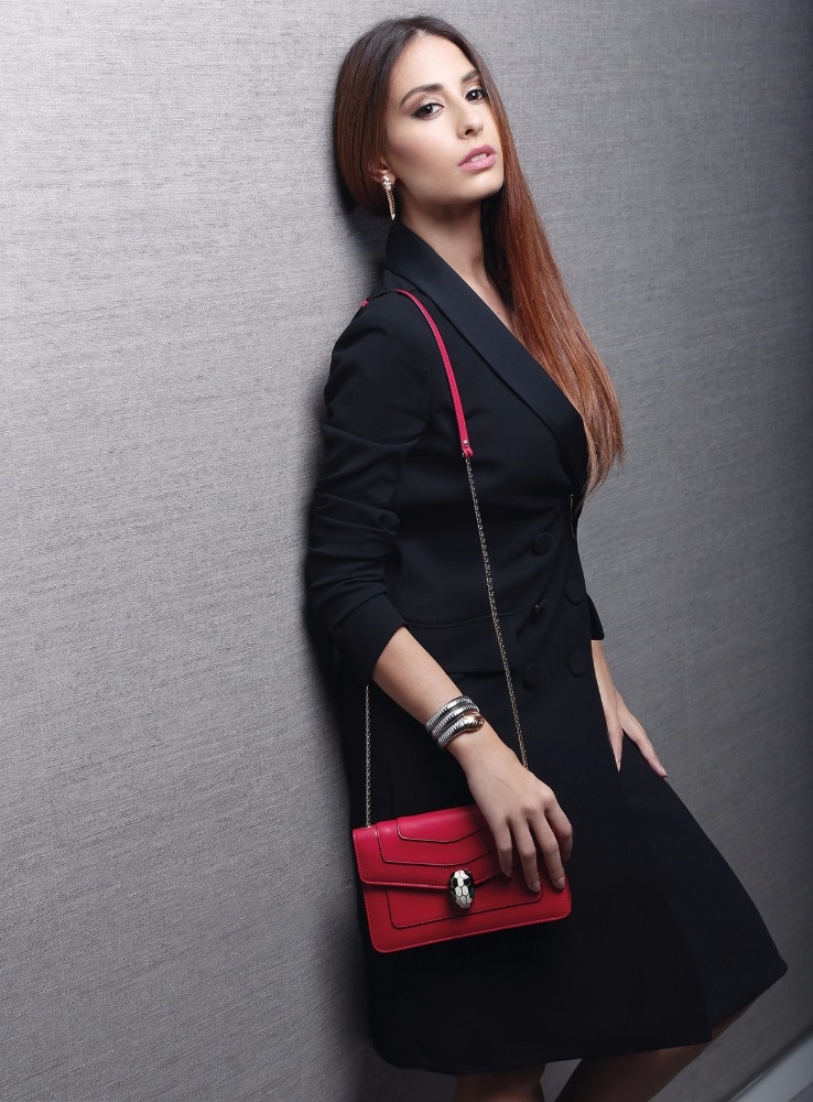 هبة طوجي: أغنيتي تولد اليوم ولا تموت غداً...