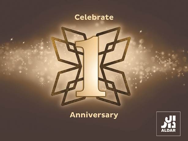 أنتم من عشاق كرة القدم؟ يمكنكم الآن لقاء باولو مالديني وكلارنس سيدورف ودوايت يورك في ياس مول!