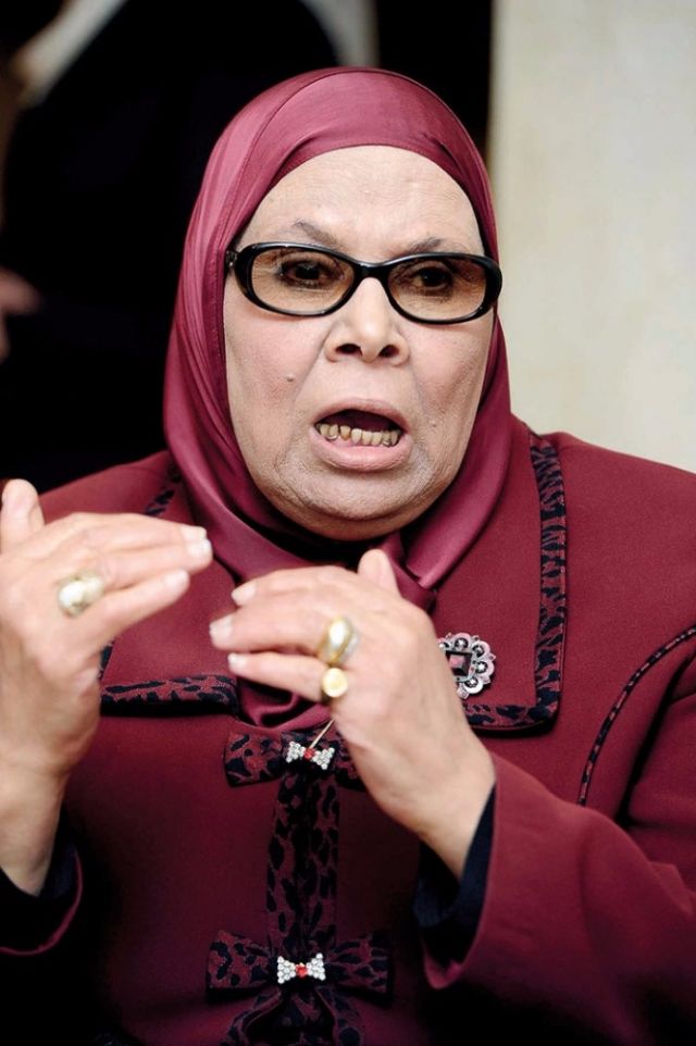 الدكتورة آمنة نصير