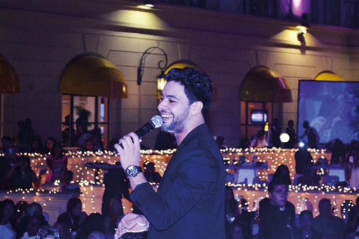 وليد توفيق يشعل الأجواء وأحمد جمال يشكر والدته