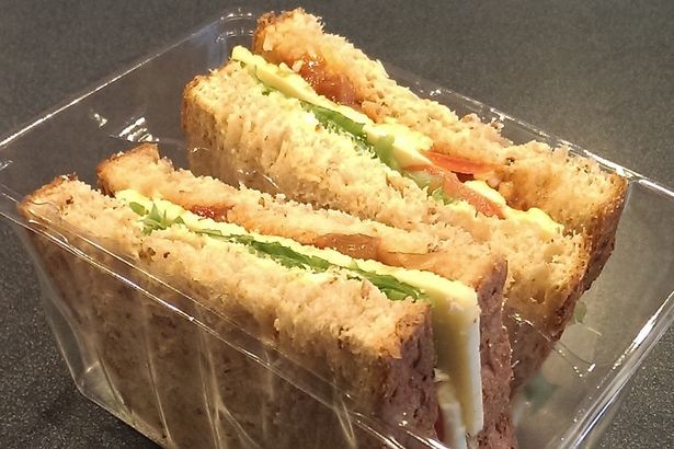 استنفار أمني في محطة قطار بسبب سندويش جبنة!