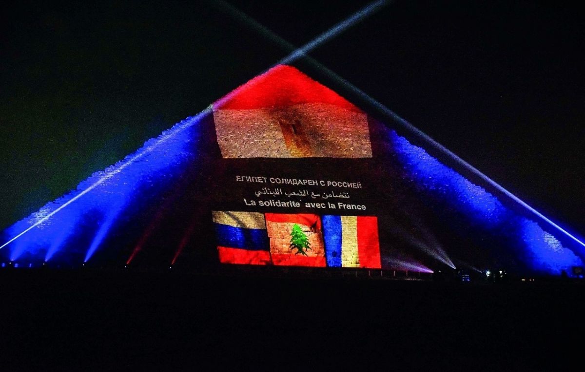 إلى بيروت وباريس... صور التعبير عن التضامن ضد هجمات الإرهاب