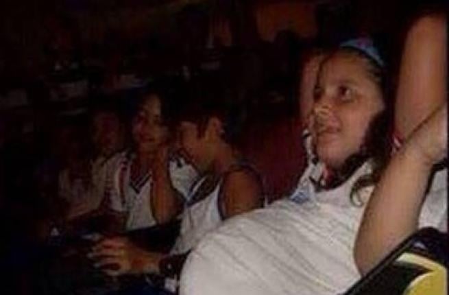 بالصور – طفلة لا تتعدى الـ11 عاماً حامل بالشهر السابع!