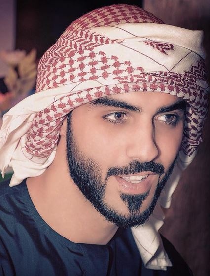 بالصور - أوسم شاب إماراتي يعلن زواجه.. تعرفوا على العروس