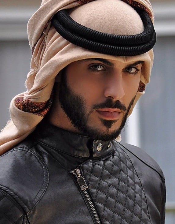 الصور الأولى لأوسم شاب اماراتي وياسمين بعد زواجهما