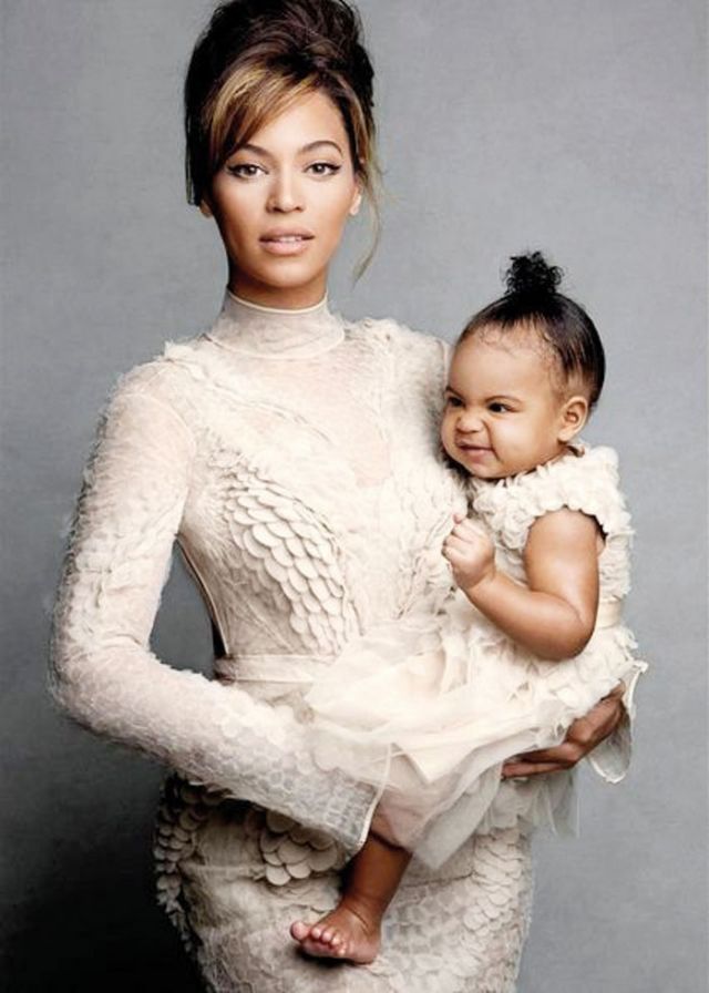 بيونسيه وابنتها