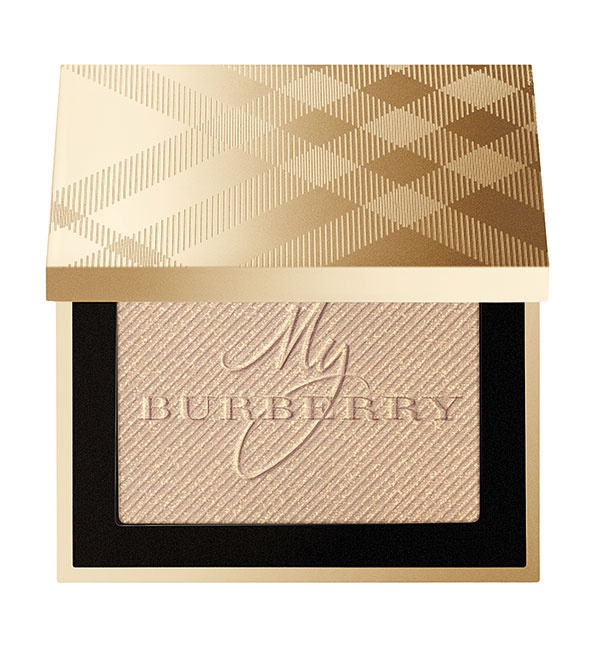 ترف ذهبي Burberry Gold Glow Fragranced Luminising Powder in Gold Glow No.01. 