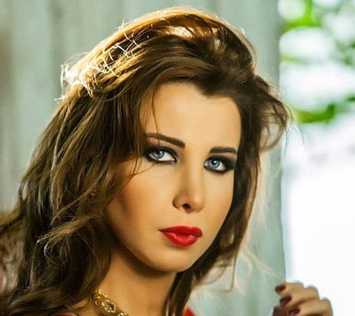كونوا أول من يشاهد نانسي عجرم في كواليس the Voice Kids
