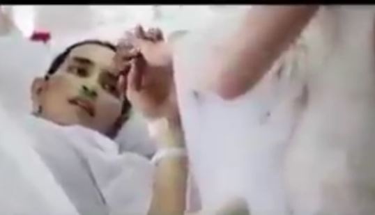 بالفيديو - فتاة تتزوج من حبيبها قبل وفاته بـ 10 ساعات