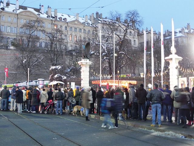 مهرجانا القبض على سانتا، وإيسكالاد- الشوكولا في سويسرا 