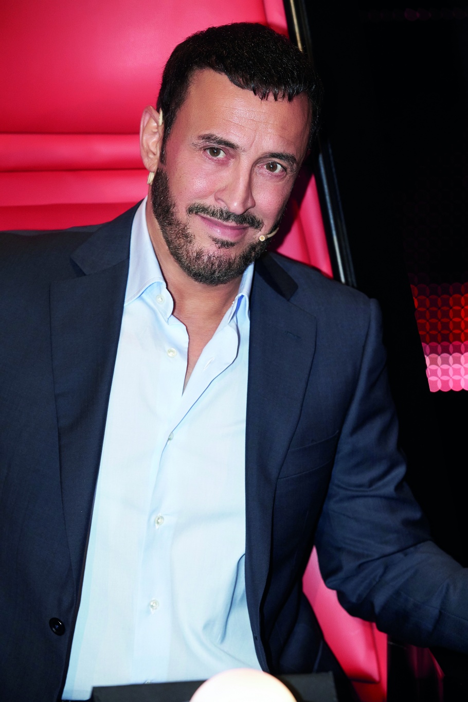 خاص لها- كاظم الساهر: كل يوم يزوجونني... واسم زوجتي تاج على رأسي