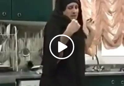 بالفيديو - شاهدوا قصيّ خولي يتحوّل إلى امرأة محجبة