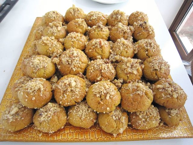 أثينا عاصمة اليونان احتفال برأس السنة في حضرة التاريخ