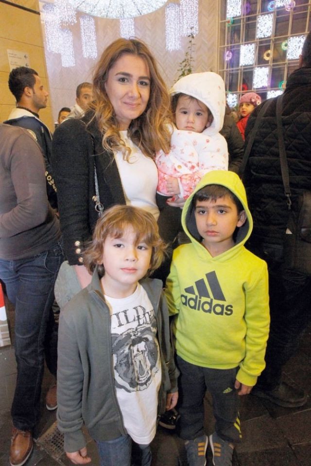 بولين أسعد وأولادها