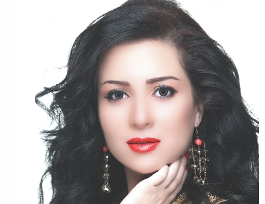 صور غريبة لمي عز الدين.. هل خضعت للتجميل؟