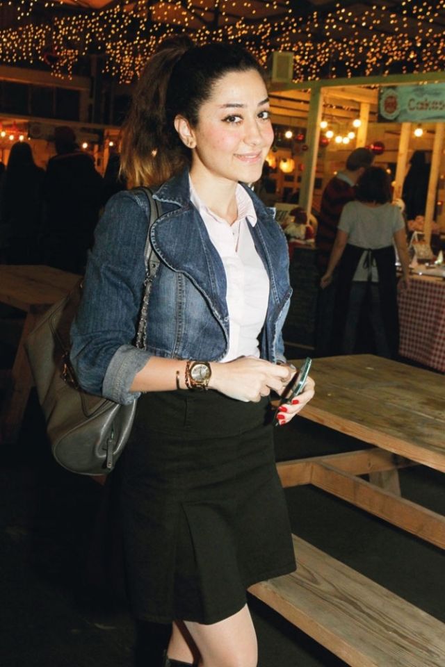 أنجي عطروني