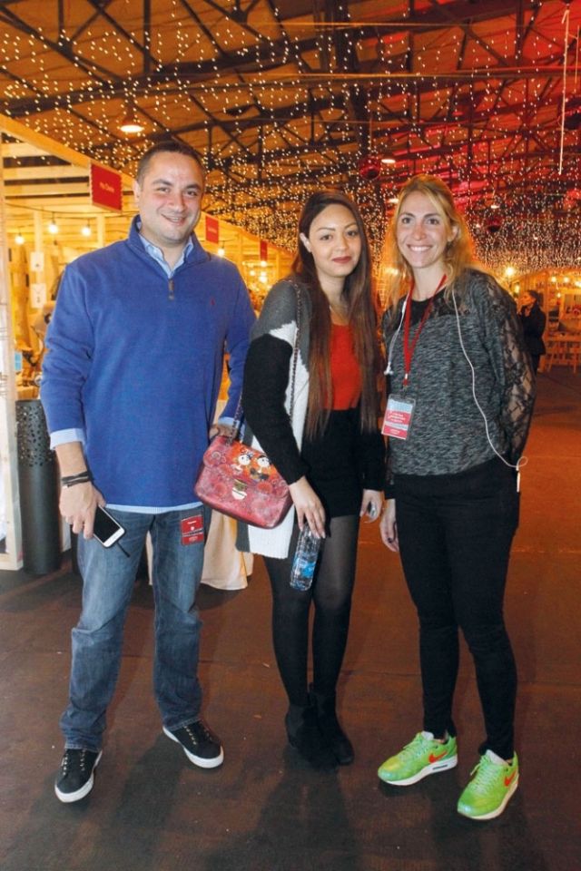 سينتيا ورده بو خاطر ونيللي الكردي