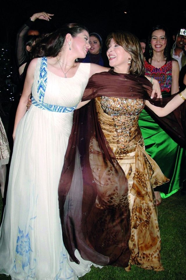 بوسي ومي نور الشريف