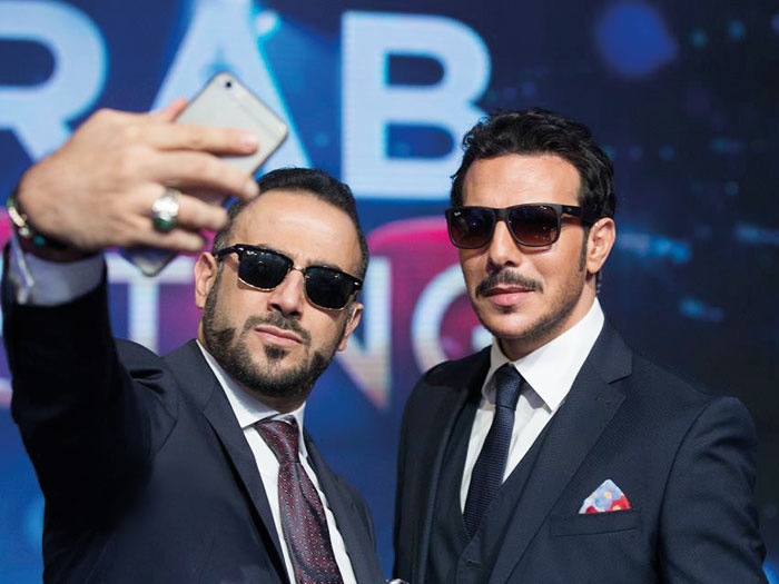 خلف الستار... باسل خياط وقصي خولي تنافس على الأناقة