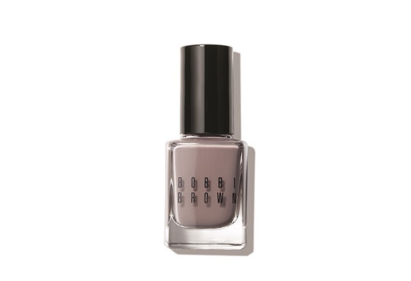 Bobbi Brown Nail Polish in Greige