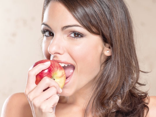 طريقك الى بشرة دائمة التألّق