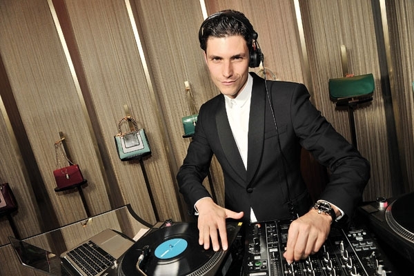 غرازيانو ديللا نبيا