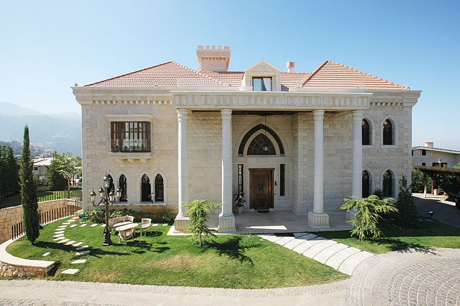 طراز لبناني يجمع الأناقة والفخامة معاً