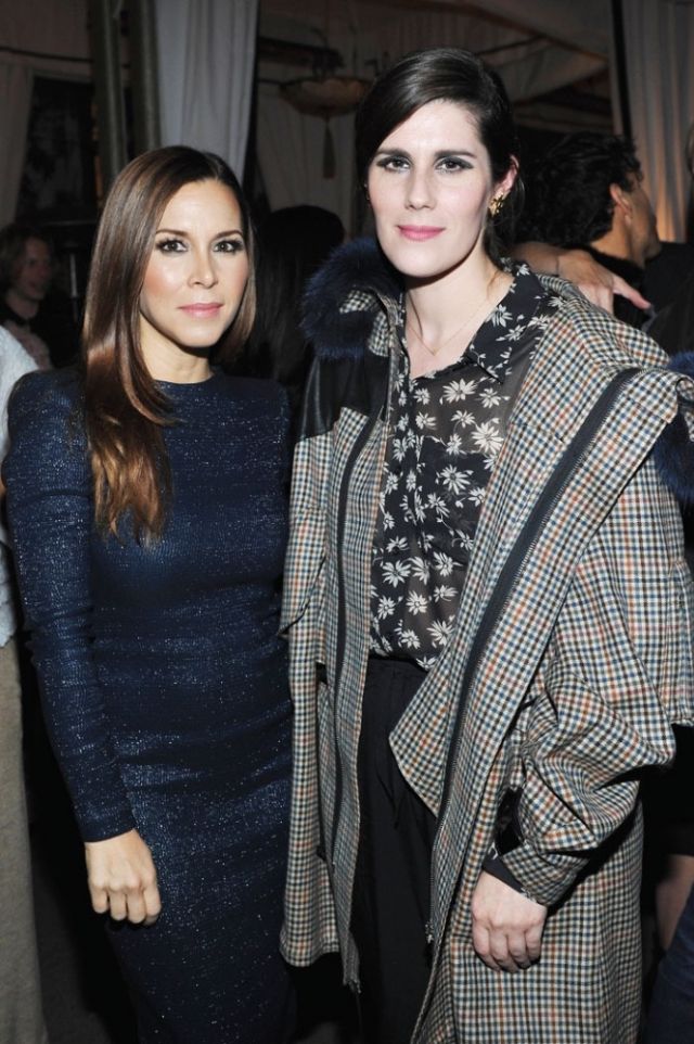 مونيك لويليه ولورا مولليفي