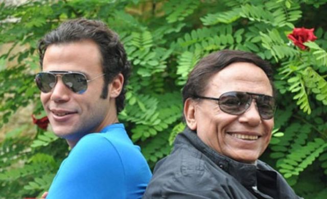 محمد إمام يعتذر لوالده 